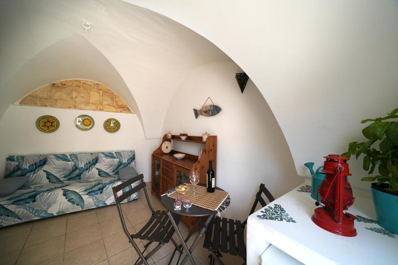 Casa Tea - Nel Cuore Della Citta' Bianca Ostuni Exterior photo